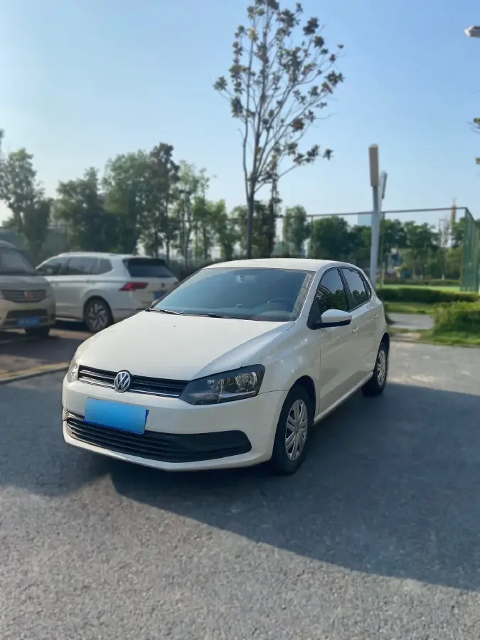 2018 Volkswagen Polo 1.5L 110HP L4 6AT