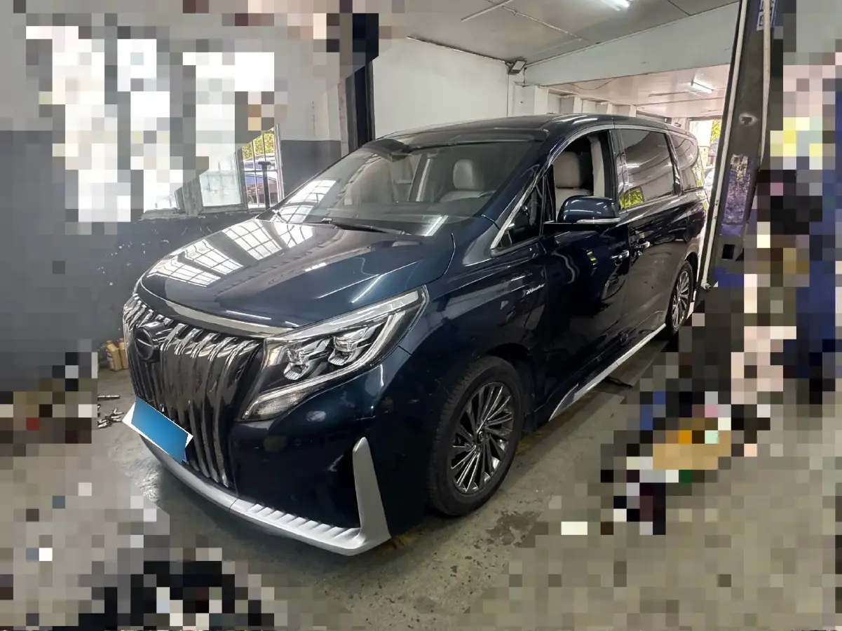 2021 GAC Trumpchi M8 2.0T 252HP L4 8AT