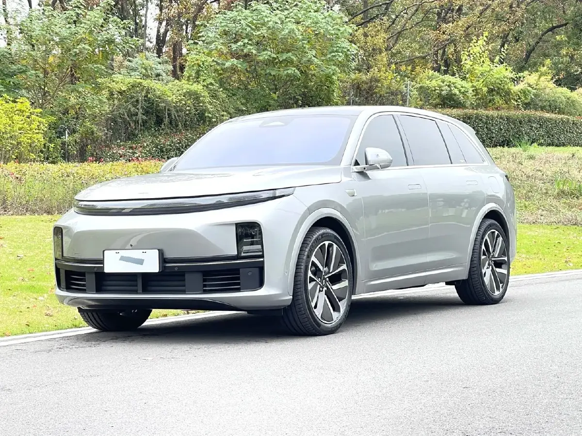 2023 Li L7 Range Extended 154HP REEV 40.9KWH