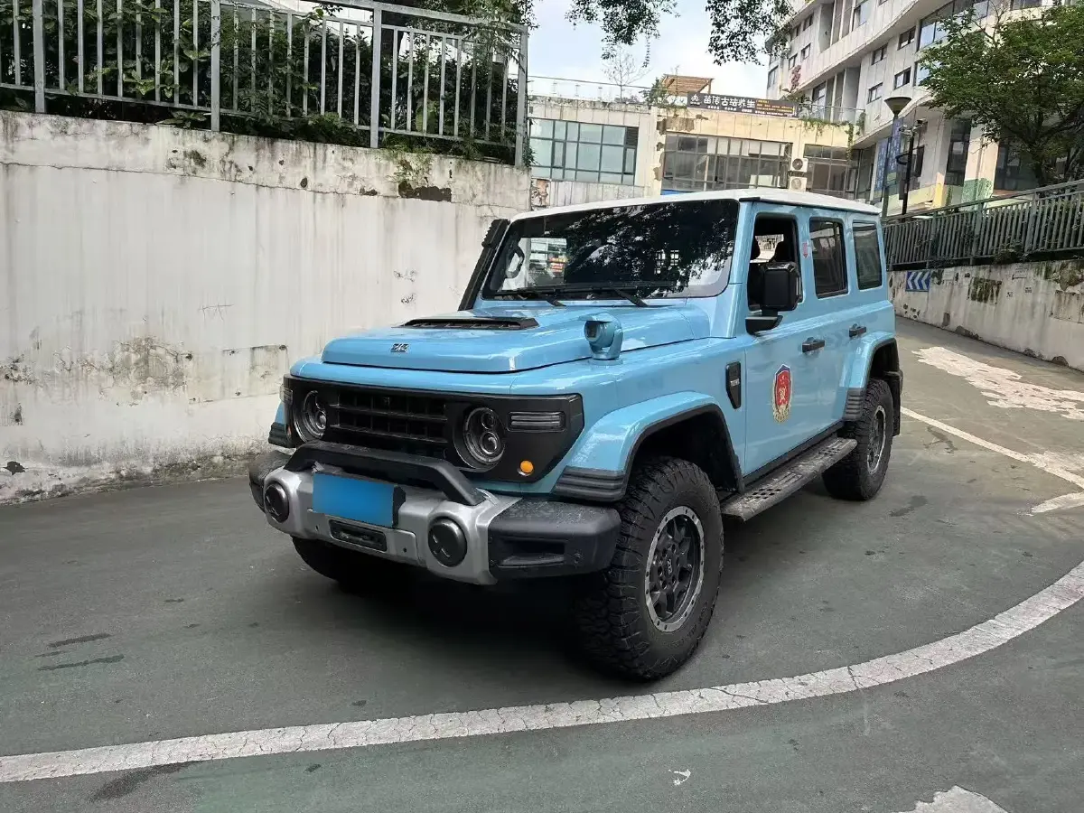 2025 212 212 T01 2.0T 252HP L4 8AT