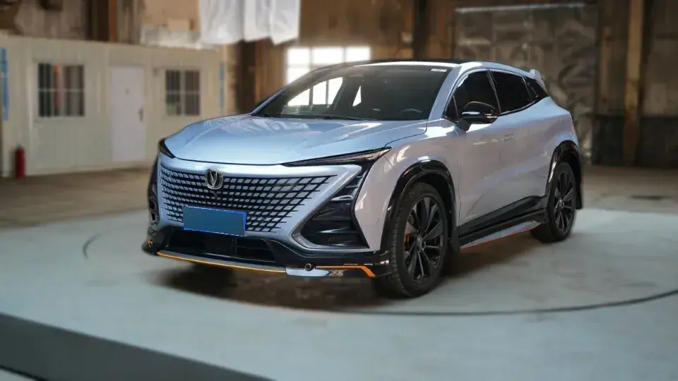 2021 ChangAn UNI-T 1.5T 180HP L4 7DCT