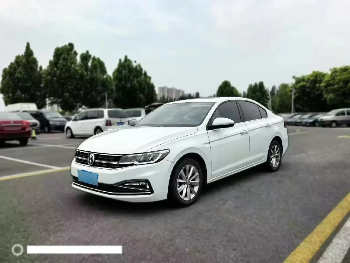 2019 Volkswagen Bora 1.5L 116HP L4 6AT