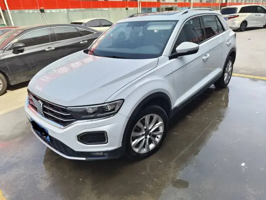 2021 Volkswagen T-Roc 1.4T 150HP L4 7DCT