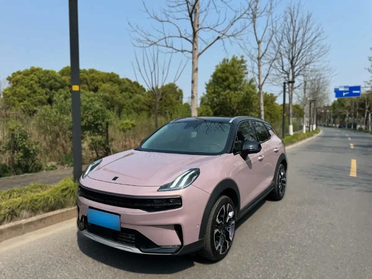 2022 LYNK&CO 06 EM-P 1.5T 177HP L3 7DCT PHEV 15.5KWH