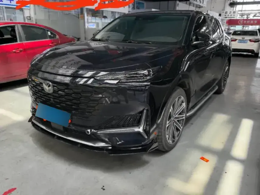 2021 ChangAn UNI-K 2.0T 233HP L4 8AT