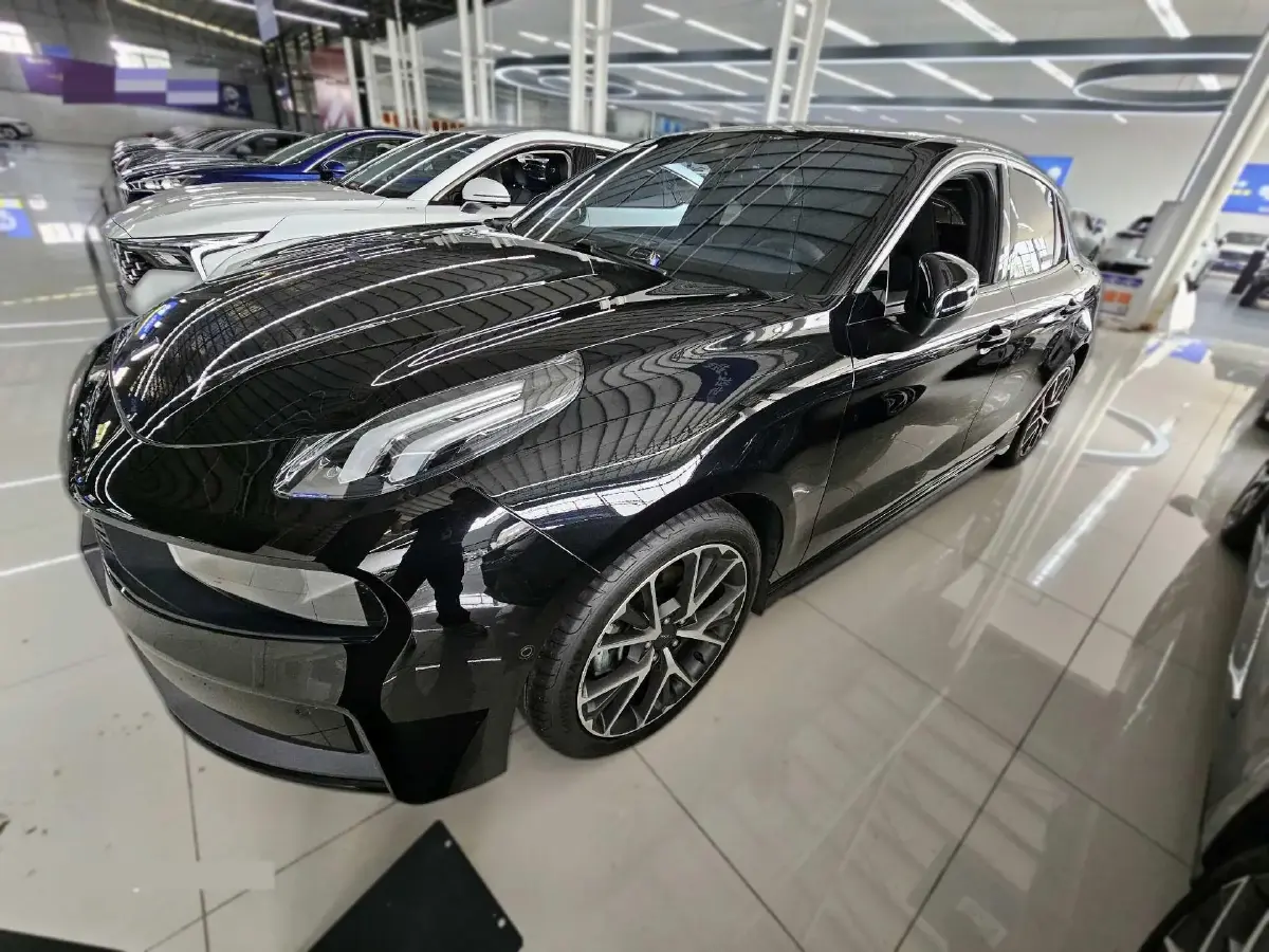 2022 LYNK&CO 03 2.0T 190HP L4 7DCT