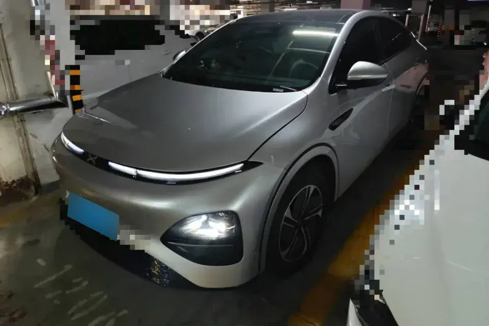 2023 Xpeng G6 BEV 66KWH