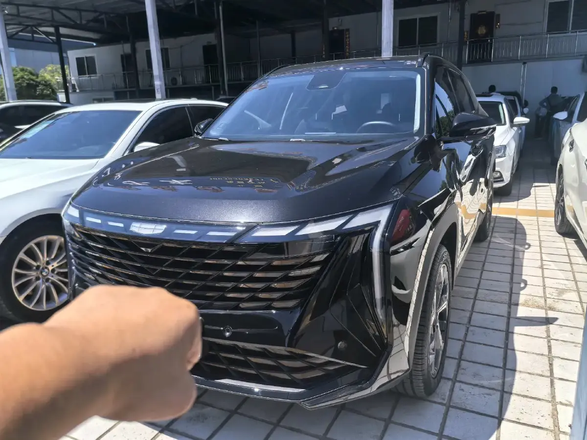 2023 Geely StarRay 1.5T 181HP L4 7DCT