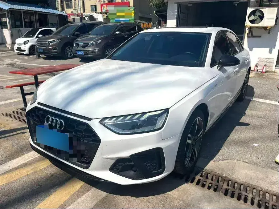 2020 Audi A4L 2.0T 190HP L4 7DCT