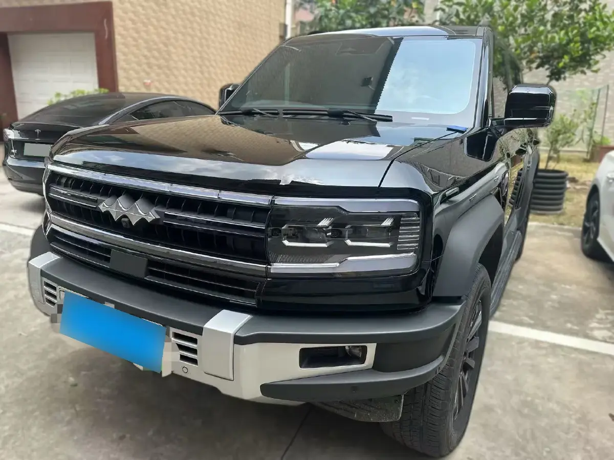 2023 FangChengBao Bao 5 1.5T 194HP L4 E-CVT PHEV 31.8KWH