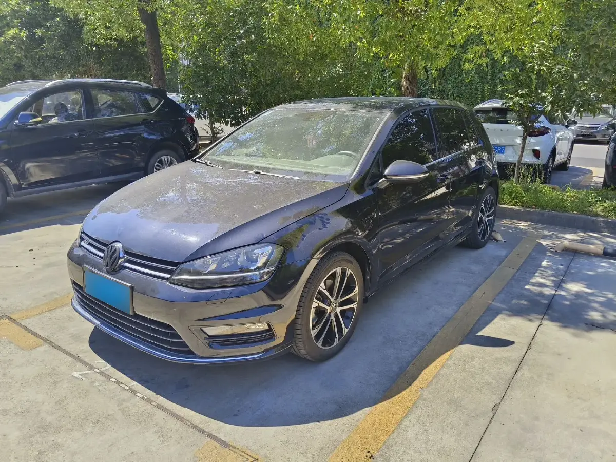 2017 Volkswagen Golf 1.4T 150HP L4 7DCT