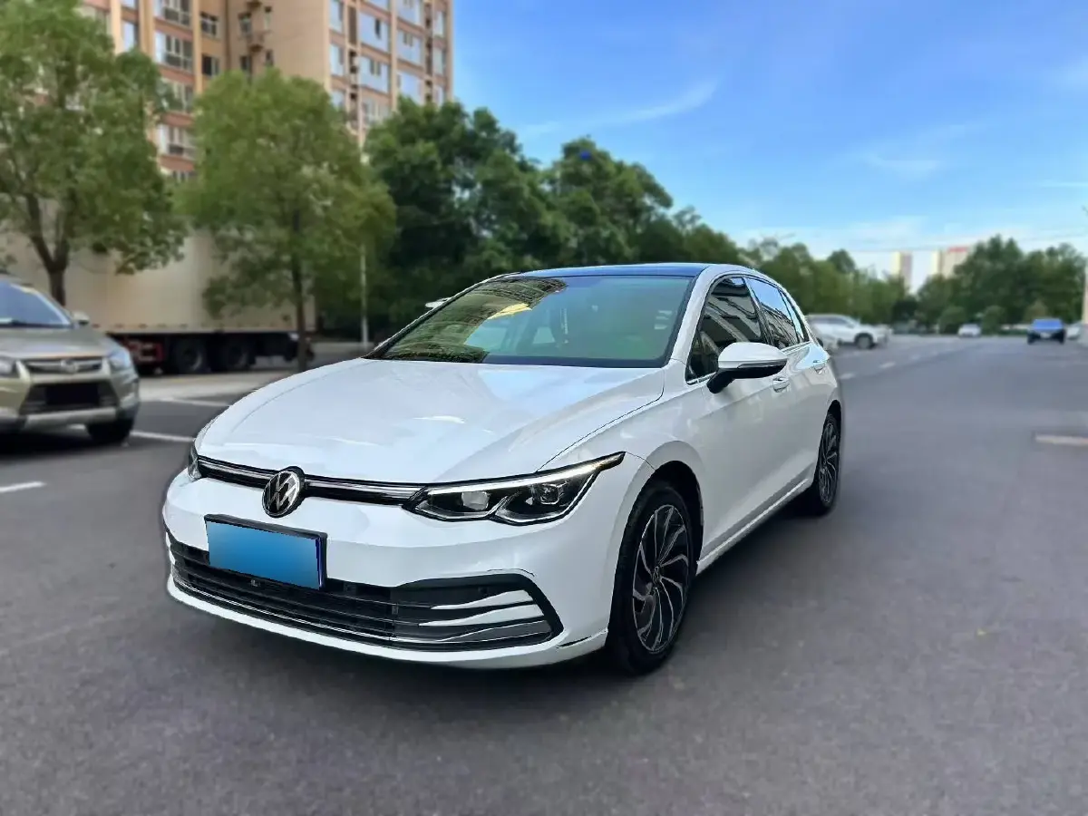 2023 Volkswagen Golf 1.4T 150HP L4 7DCT