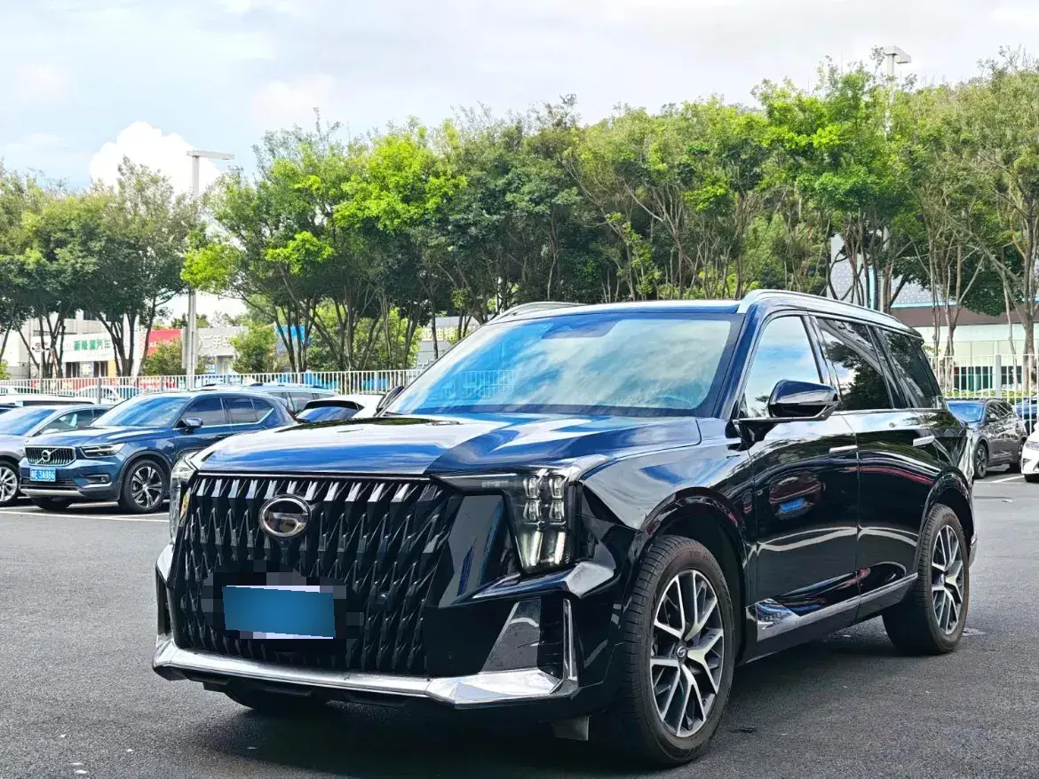 2022 GAC Trumpchi GS8 2.0T 190HP L4 E-CVT Hybrid