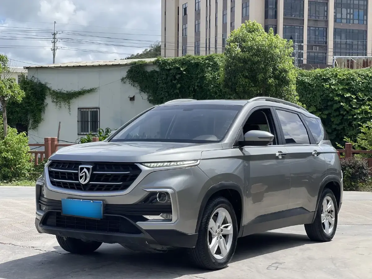 2018 BaoJun 530 1.8L 137HP L4 5AMT