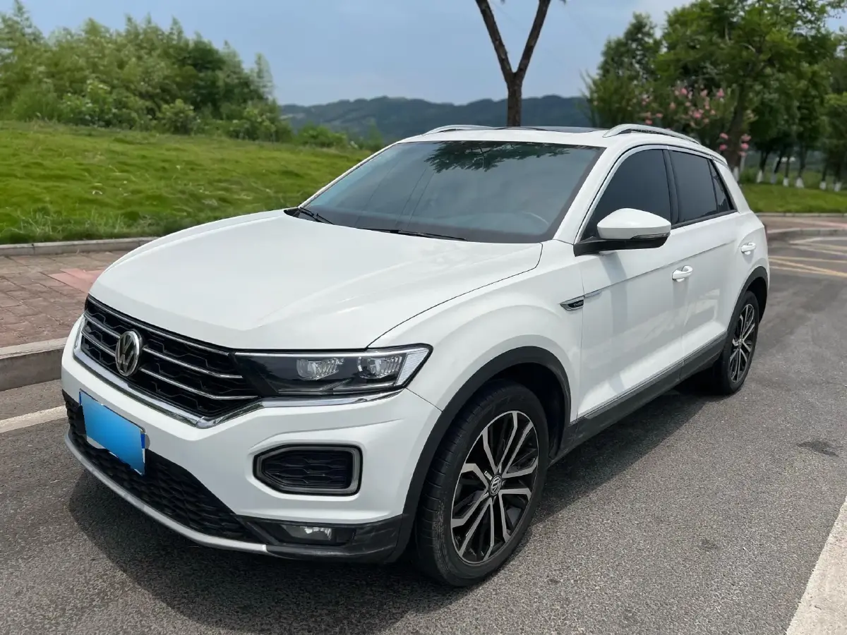 2019 Volkswagen T-Roc 1.4T 150HP L4 7DCT