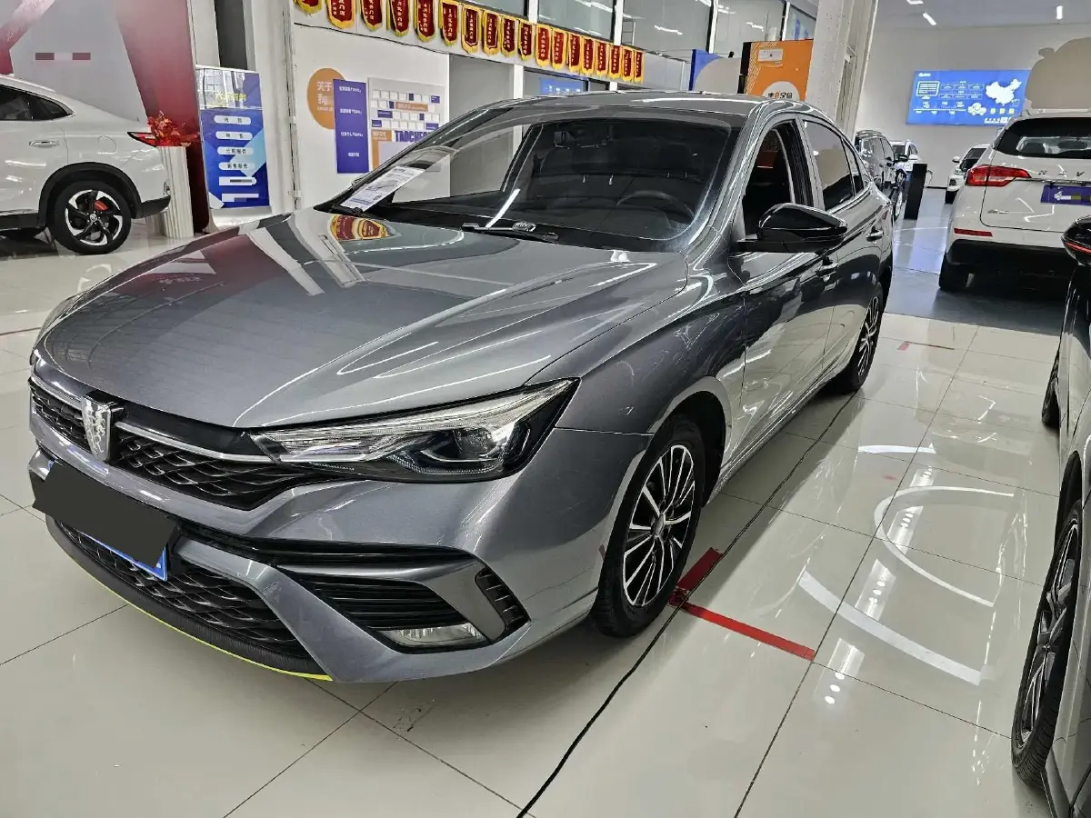 2021 Roewe i5 1.5L 120HP L4 5MT