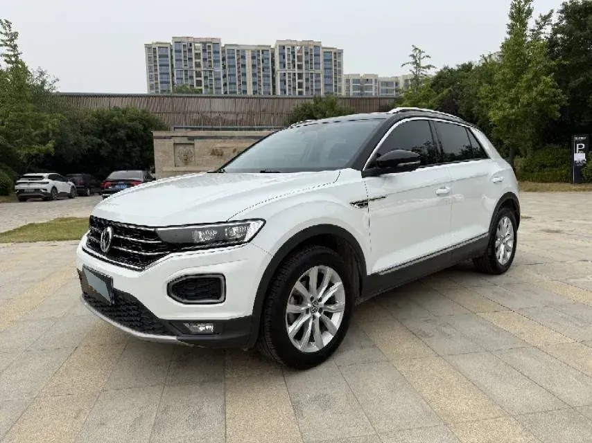 2020 Volkswagen T-Roc 1.4T 150HP L4 7DCT