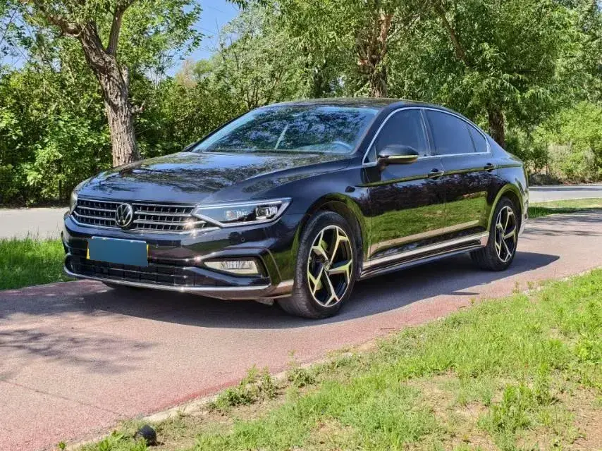 2023 Volkswagen Magotan 2.0T 186HP L4 7DCT