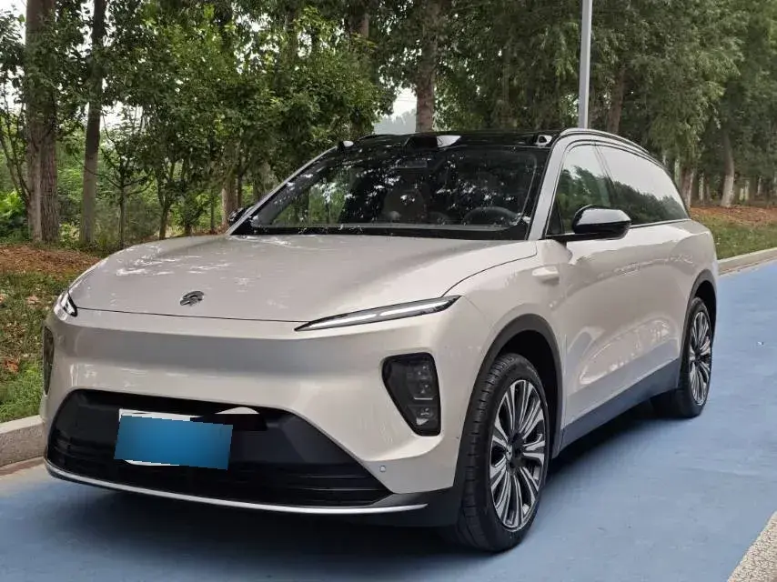 2024 NIO ES8 BEV 100KWH
