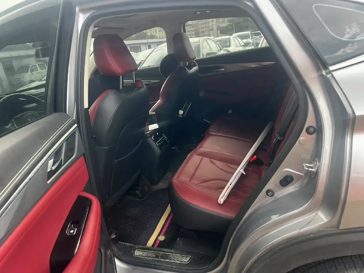 2021 ChangAn CS85 Coupe 2.0T 233HP L4 8AT,autocango,china used car exporter,china ev exporter,chinese used car exporter,chinese used ev exporter