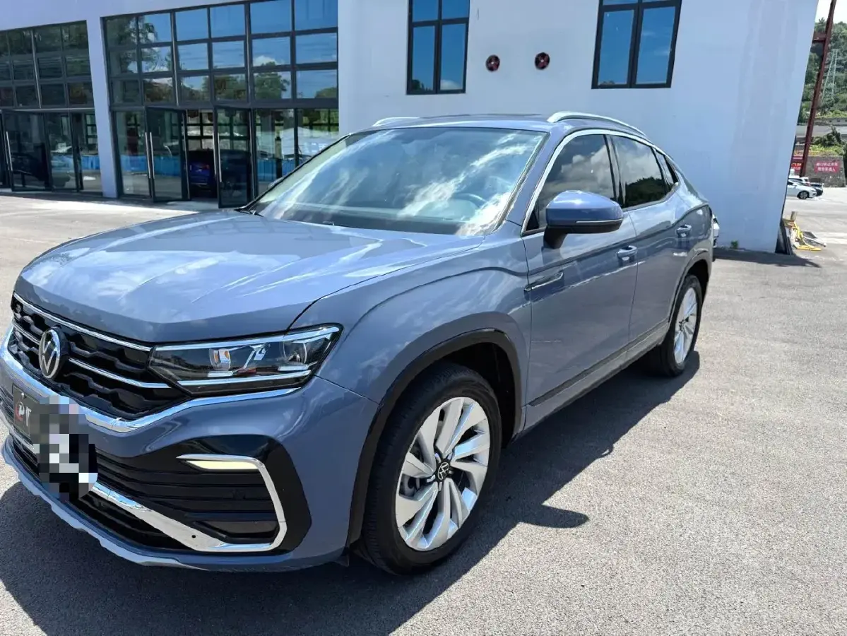 2020 Volkswagen Tayron X 2.0T 186HP L4 7DCT