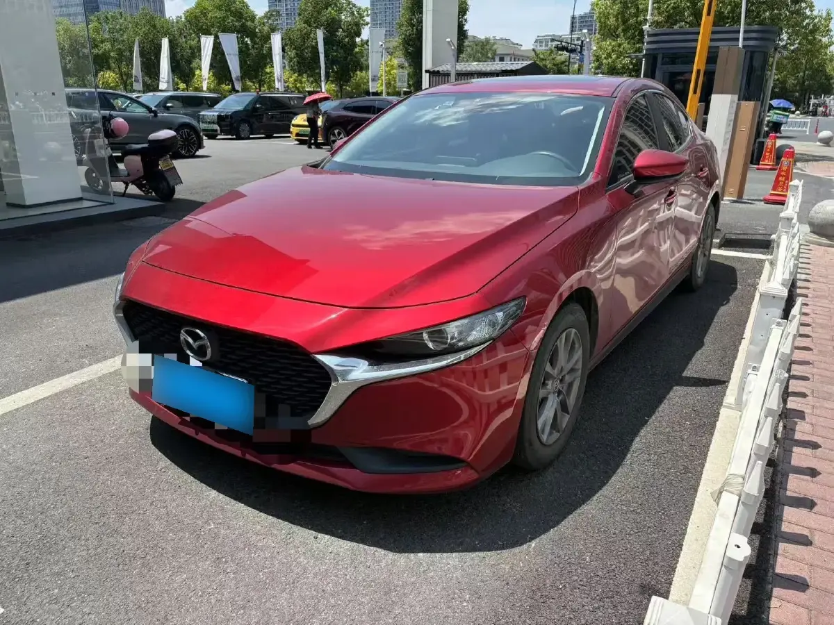 2020 Mazda 3 Axela 1.5L 117HP L4 6AT