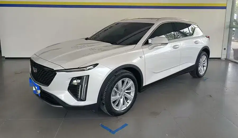 2023 Cadillac GT4 1.5T 211HP L4 9AT