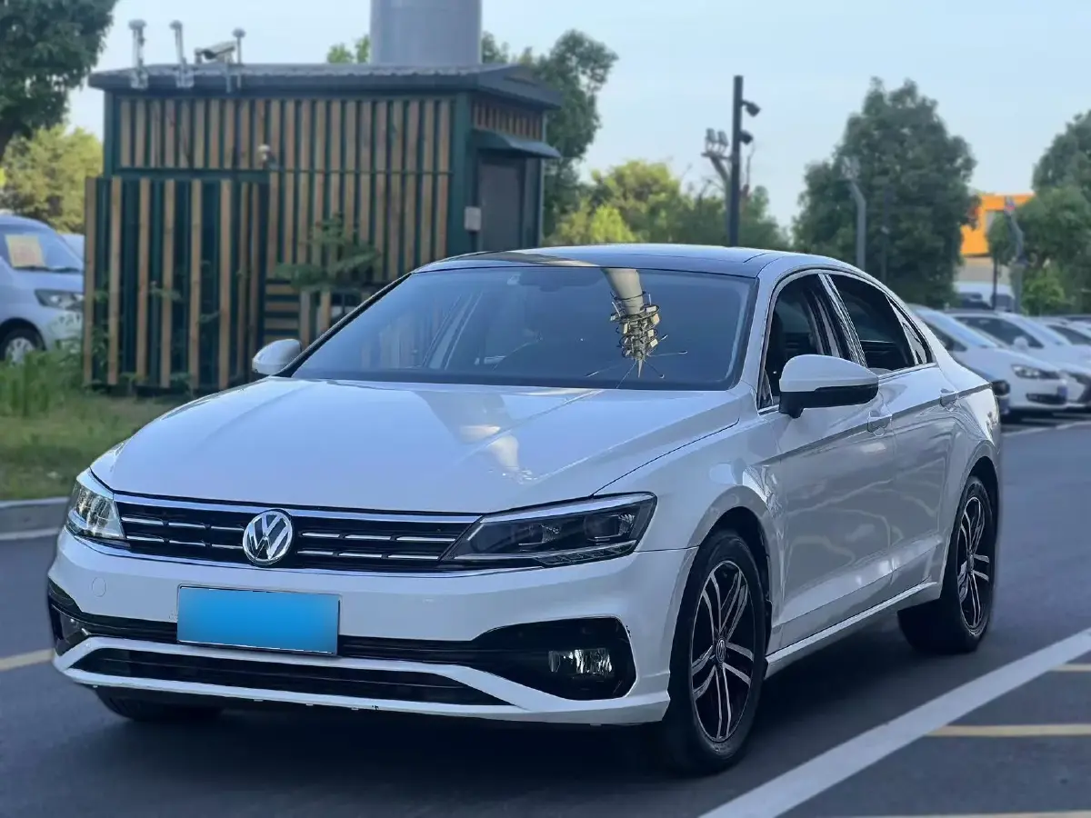 2019 Volkswagen Lamando 1.4T 150HP L4 7DCT