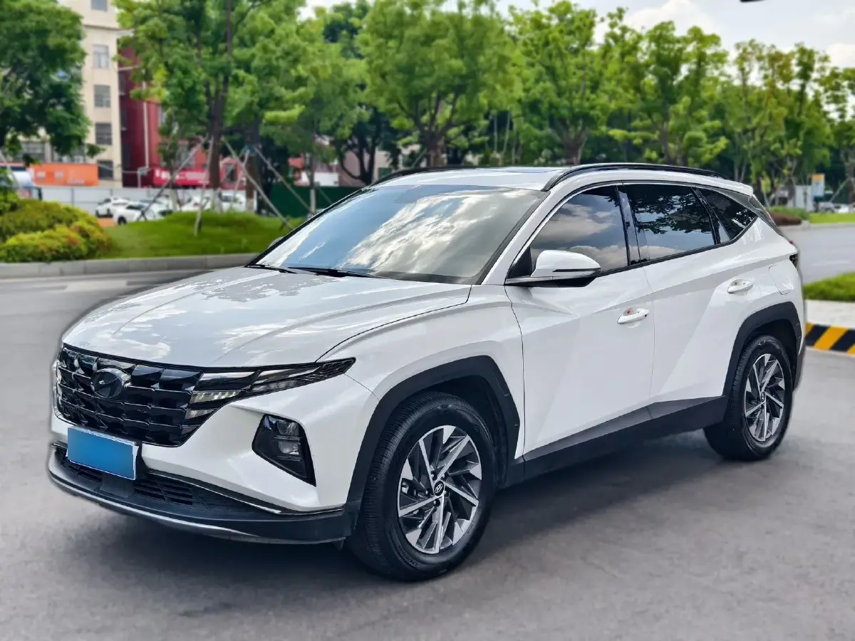 2023 Hyundai Tucson 1.5T 200HP L4 8AT