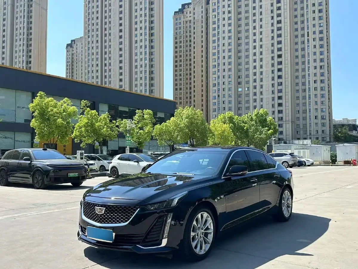 2021 Cadillac CT5 2.0T 237HP L4 10AT