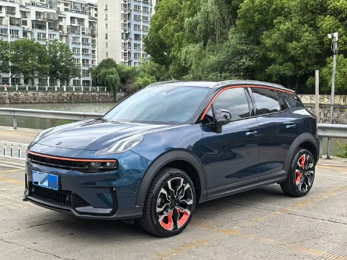 2023 LYNK&CO 06 1.5T 181HP L4 7DCT