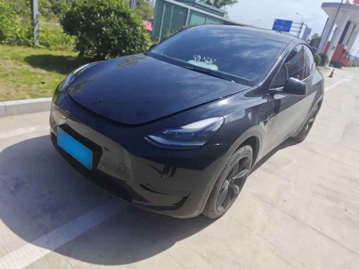 2022 Tesla Model Y BEV 60KWH