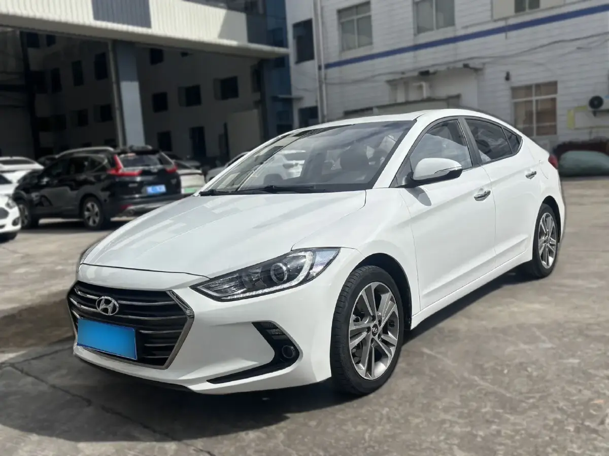 2016 Hyundai Elantra 1.6L 130HP L4 6AT