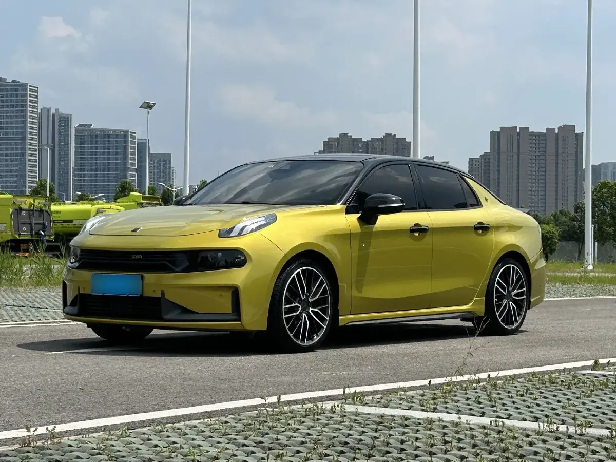 2020 LYNK&CO 03 2.0T 254HP L4 8AT