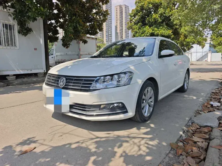 2017 Volkswagen Lavida 1.6L 110HP L4 6AT