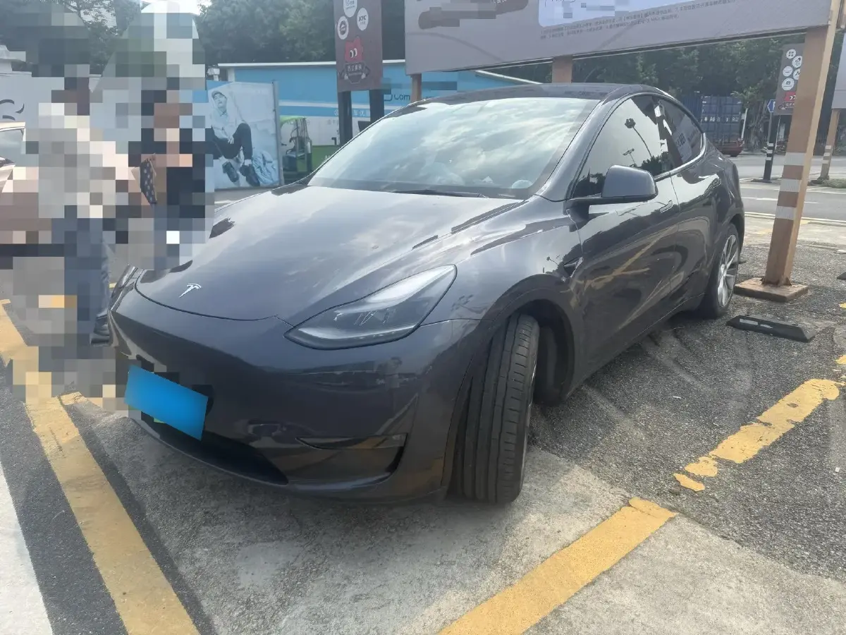 2021 Tesla Model Y BEV 60KWH
