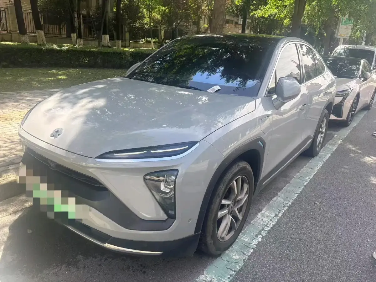 2022 NIO EC6 BEV 75KWH