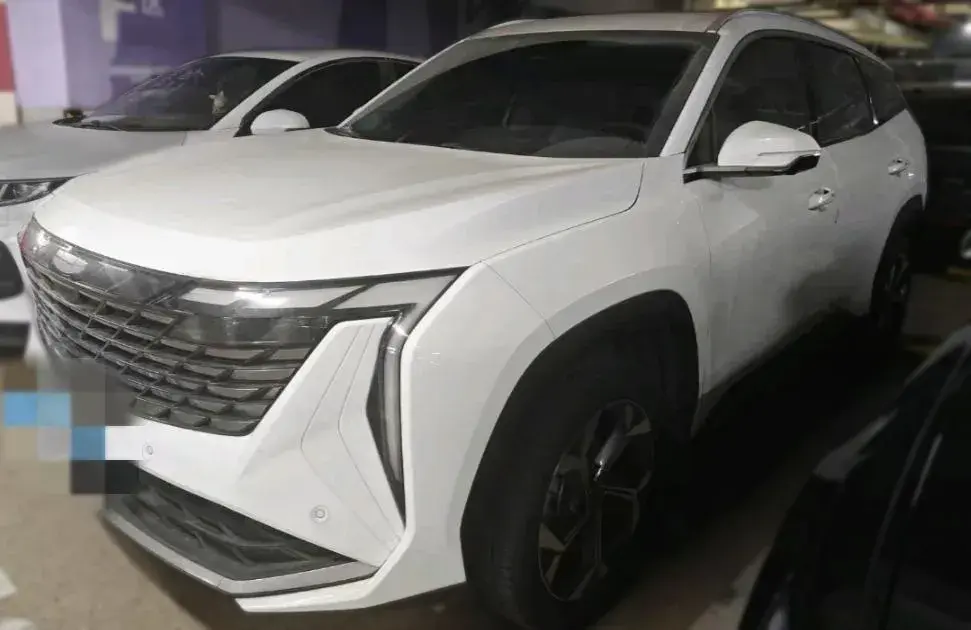 2023 Geely StarRay 2.0T 218HP L4 7DCT