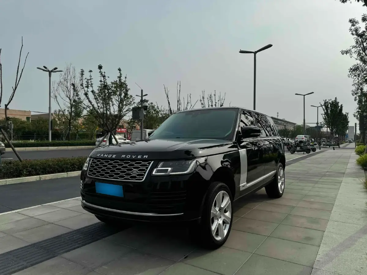 2020 Land Rover Range Rover 3.0T 400HP L6 8AT