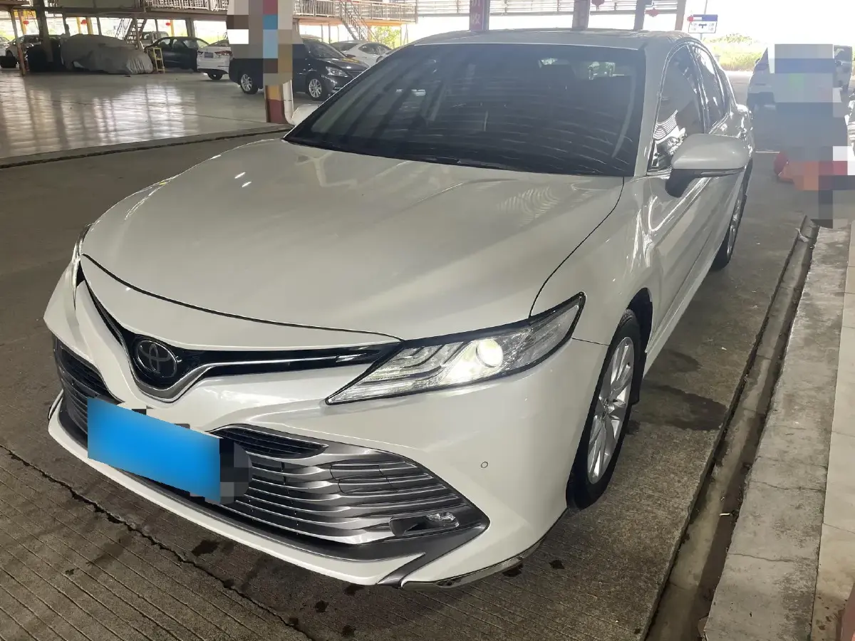 2019 Toyota Camry 2.0L 178HP L4 CVT