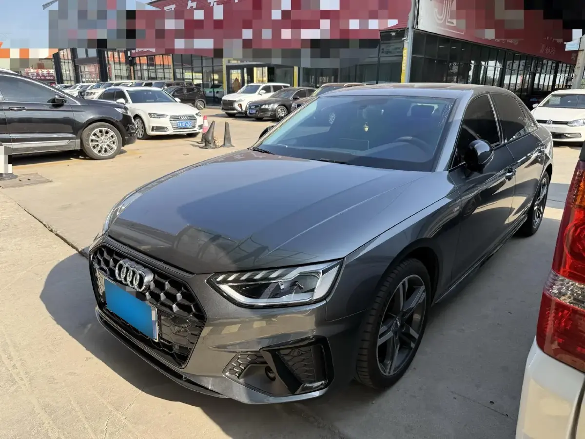 2020 Audi A4L 2.0T 150HP L4 7DCT