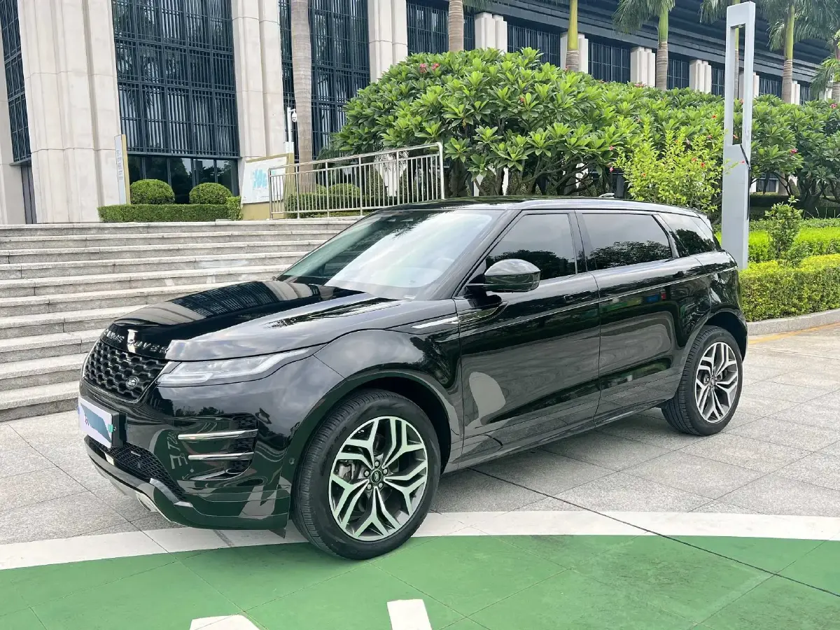 2022 Land Rover Range Rover Evoque 2.0T 249HP L4 9AT