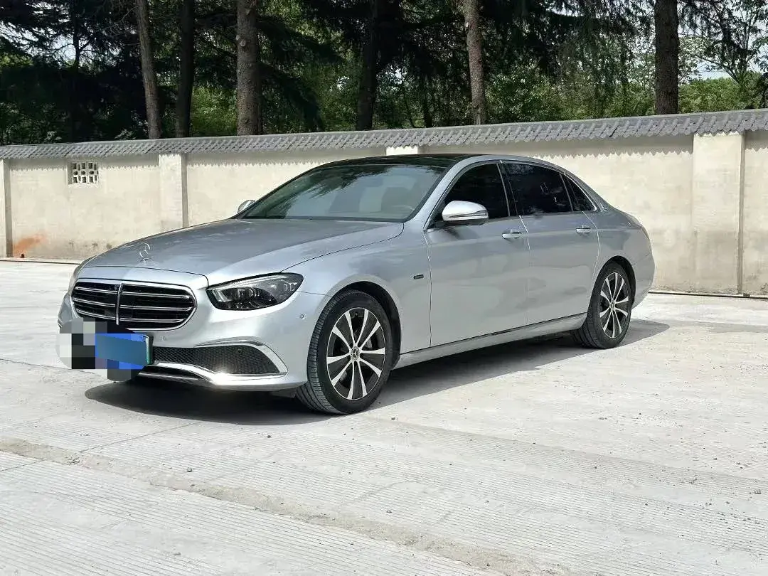 2021 Mercedes-Benz E Class 2.0T 211HP L4 9AT PHEV 25.4KWH