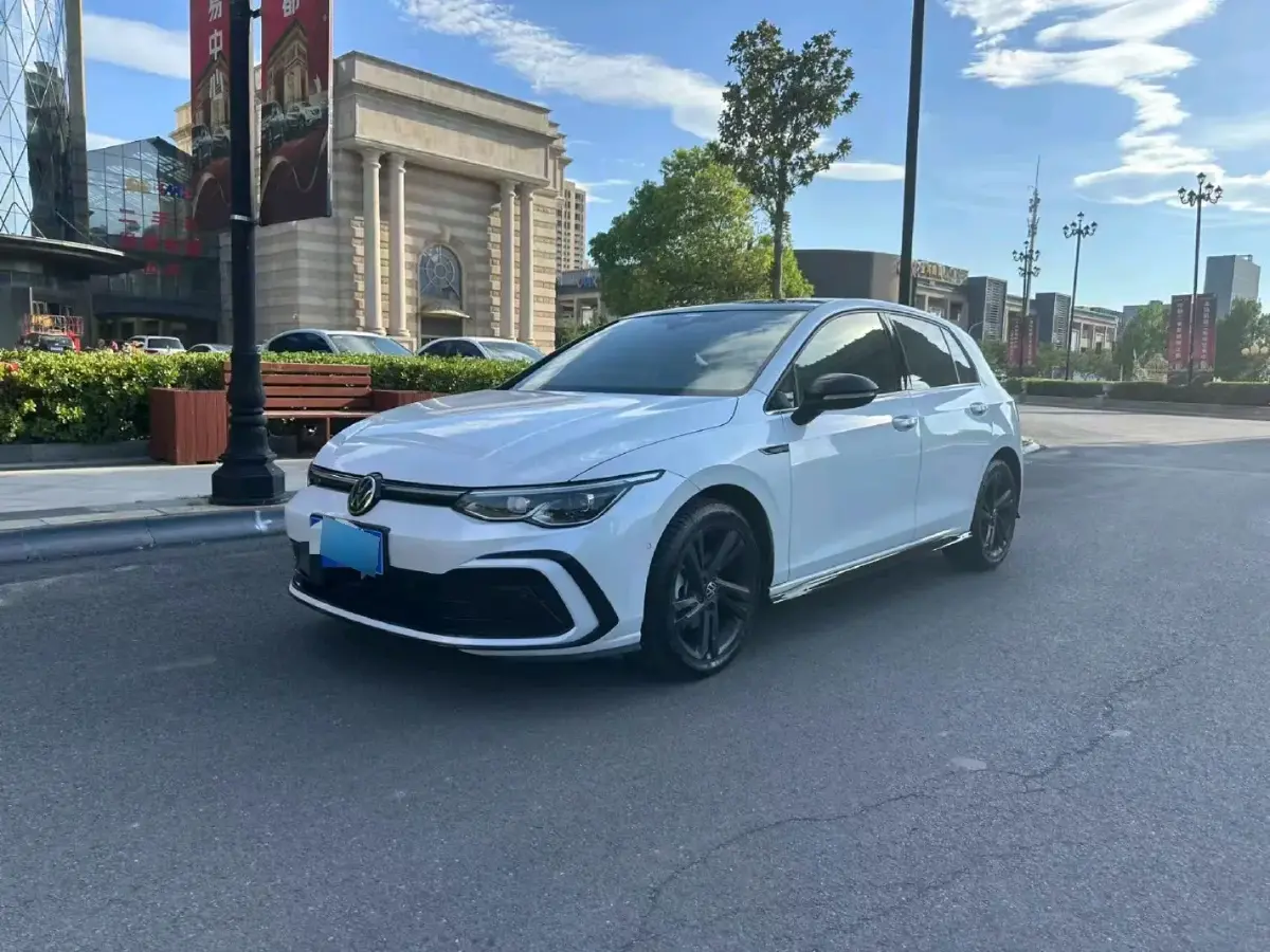 2021 Volkswagen Golf 1.4T 150HP L4 7DCT