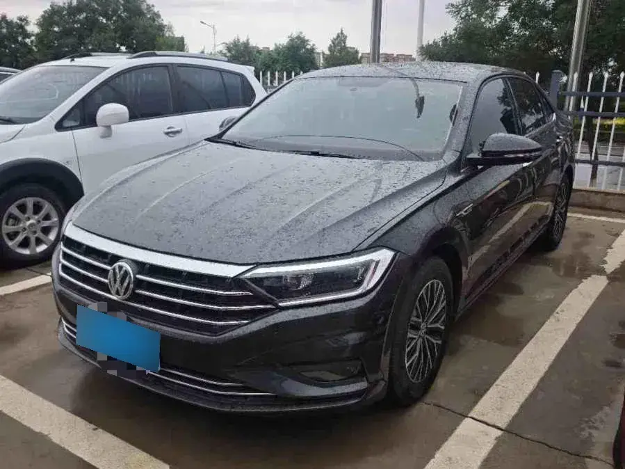 2020 Volkswagen Sagitar 1.2T 116HP L4 5MT