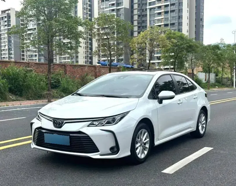 2019 Toyota Corolla 1.2T 116HP L4 CVT