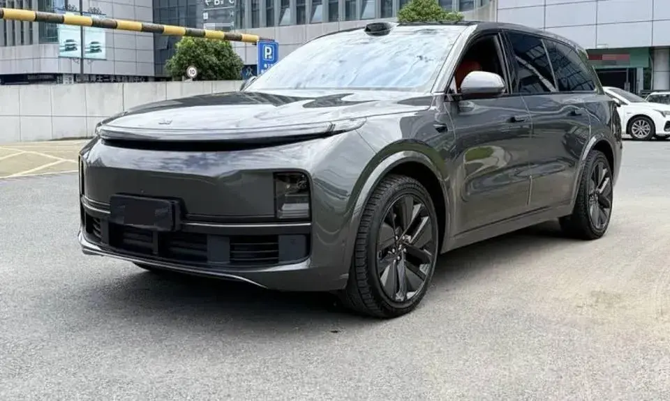 2022 Li L9 Range Extended 154HP REEV 42.6KWH