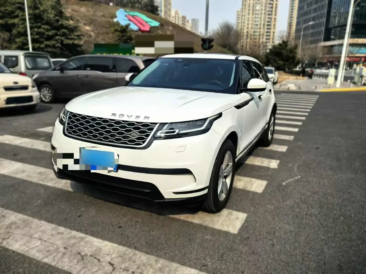 2018 Land Rover Range Rover Velar 2.0T 250HP L4 8AT