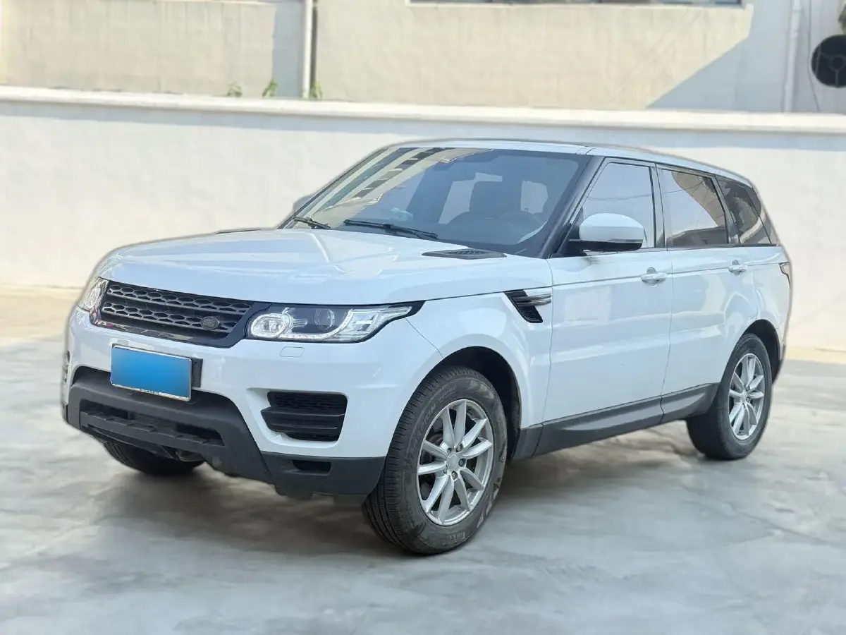 2014 Land Rover Range Rover Evoque 2.0T 241HP L4 9AT