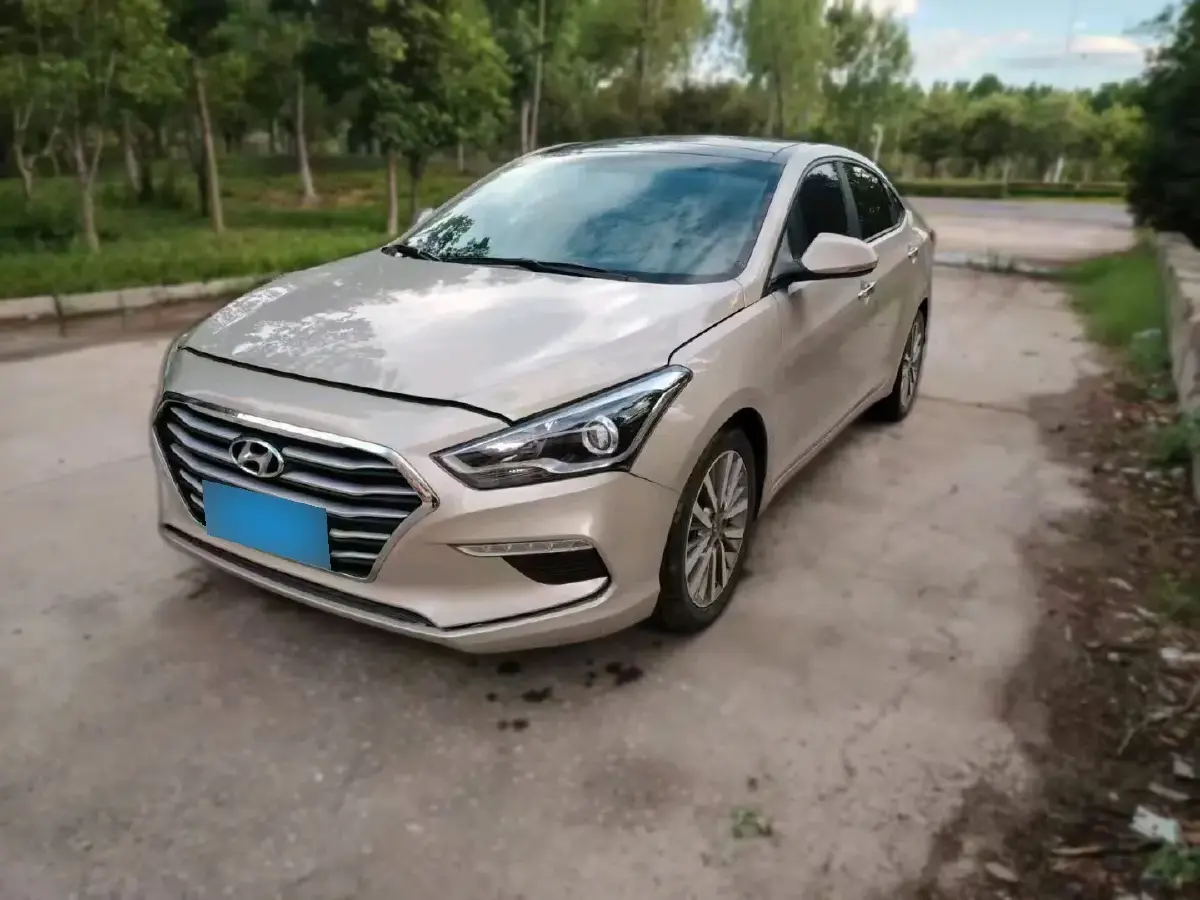 2019 Hyundai Mistra 1.8L 143HP L4 6AT